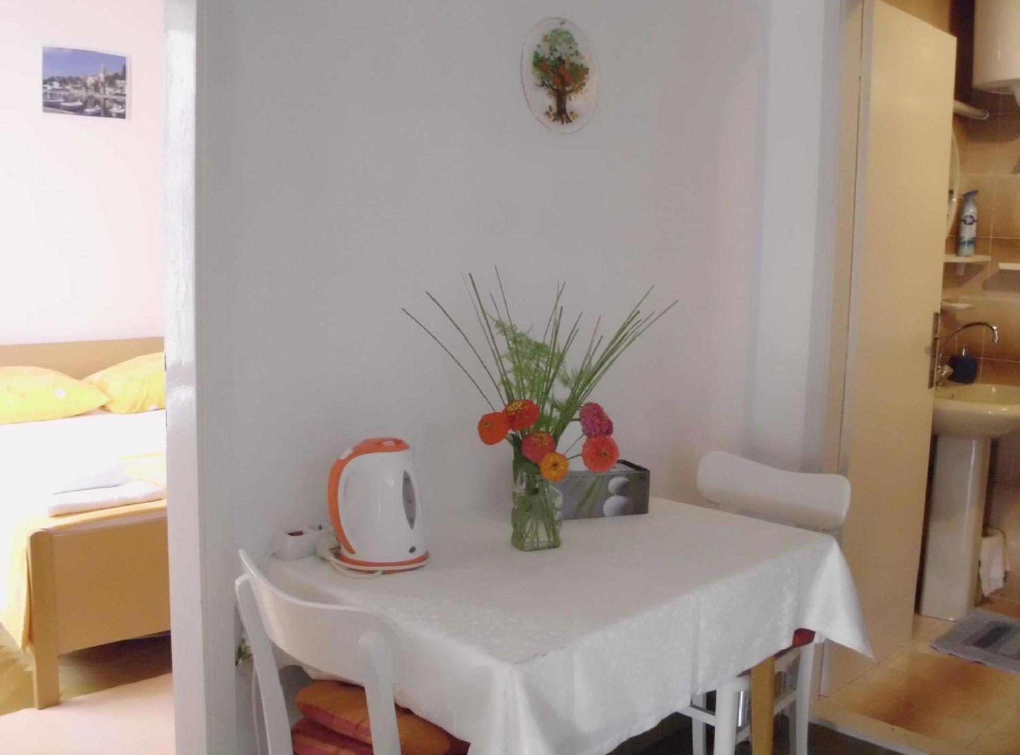 Apartments Gorana Сплитска Экстерьер фото