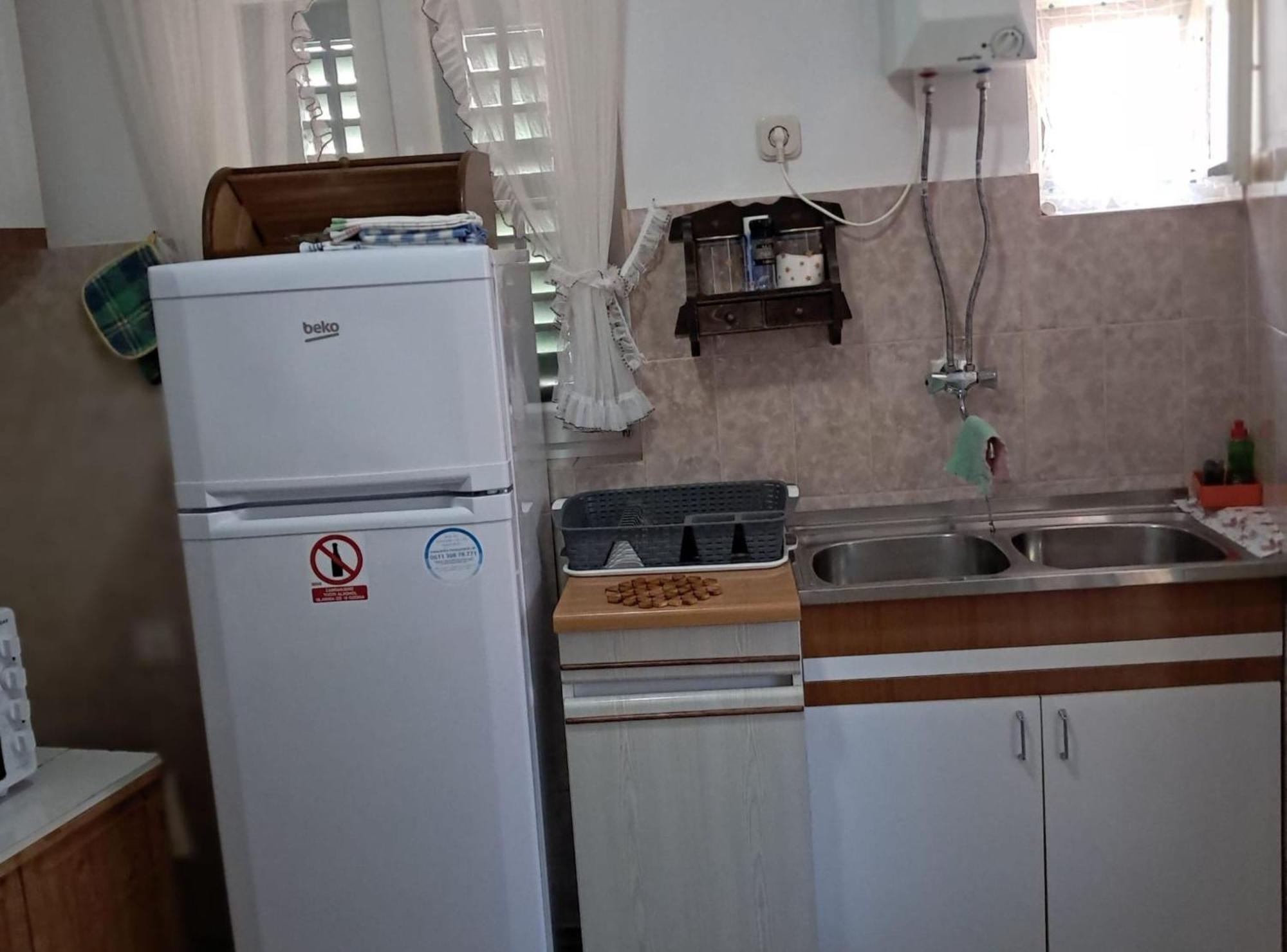 Apartments Gorana Сплитска Экстерьер фото
