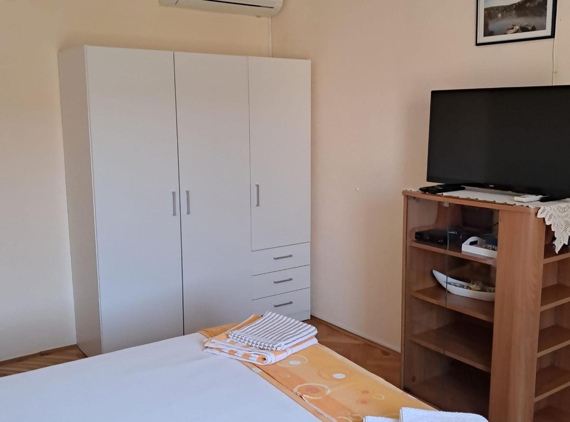 Apartments Gorana Сплитска Экстерьер фото