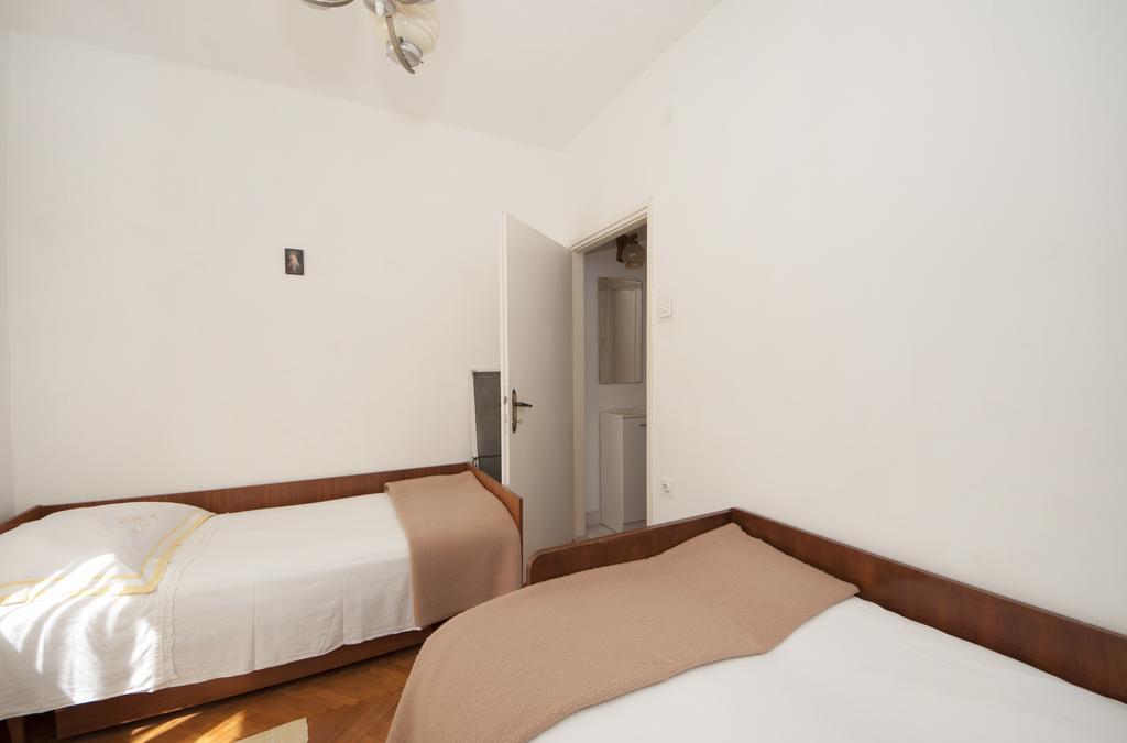 Apartments Gorana Сплитска Экстерьер фото