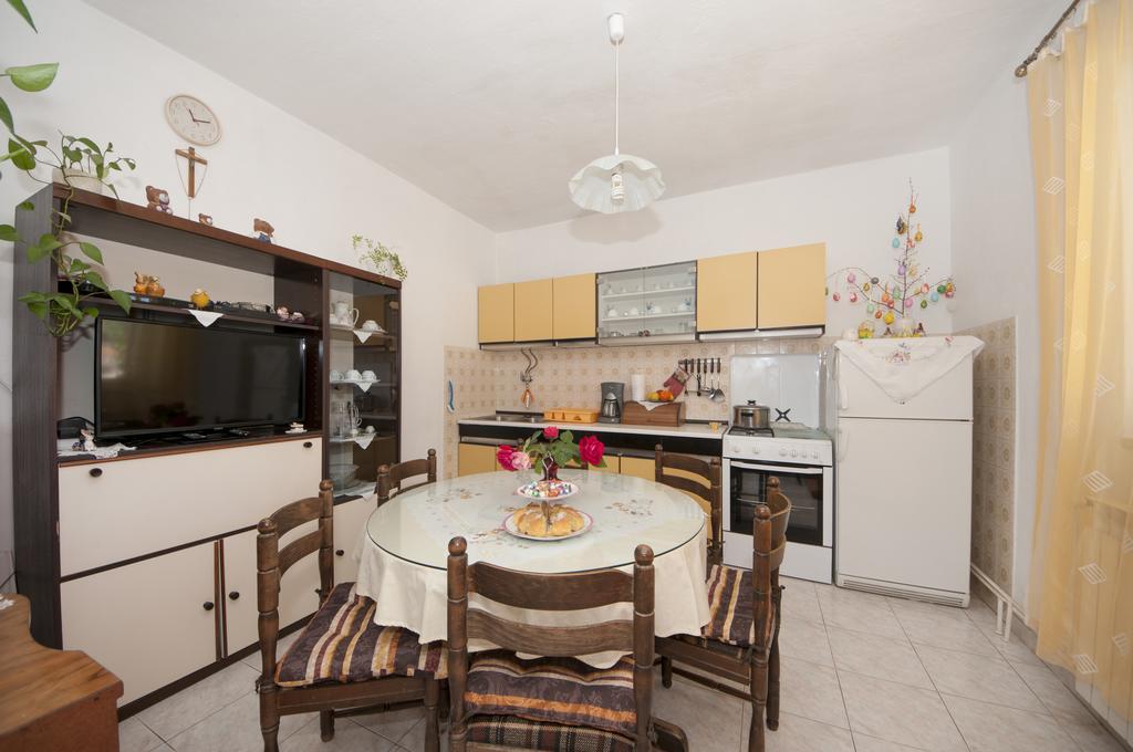 Apartments Gorana Сплитска Экстерьер фото